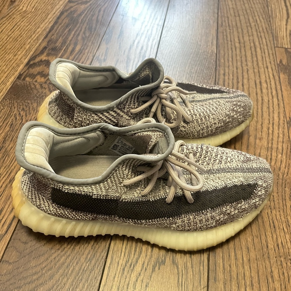 Yeezy zyon sneakers